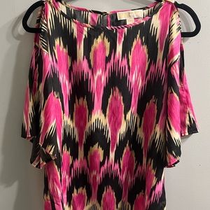 Michael Kors cutout sleeves top💖